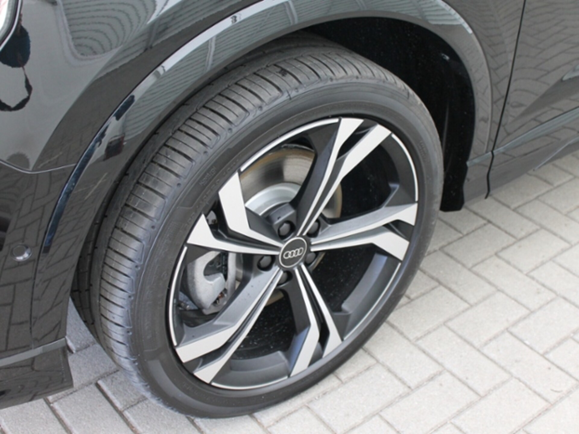 Audi Q3 Sportback S line