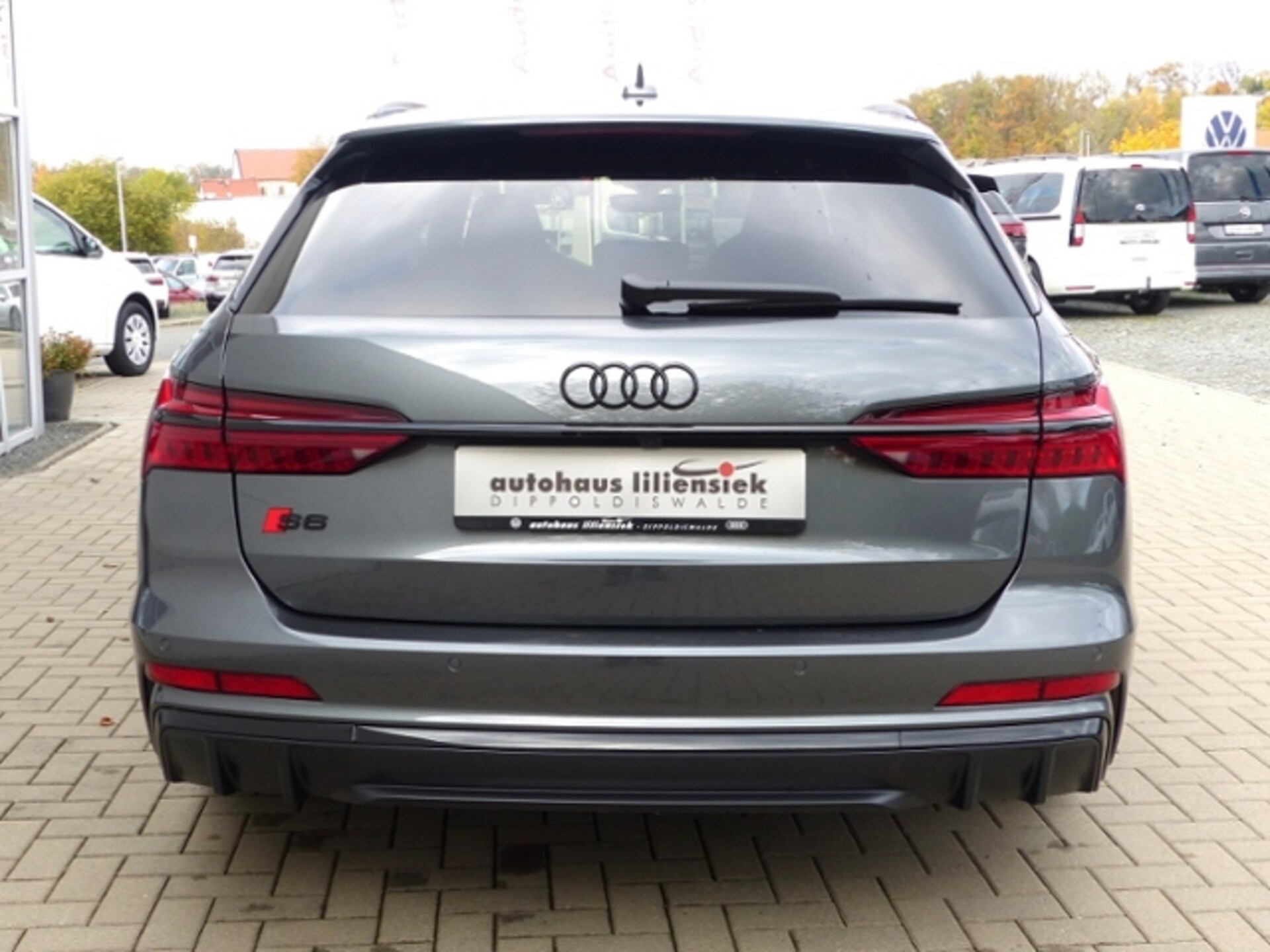 Audi S6 Avant