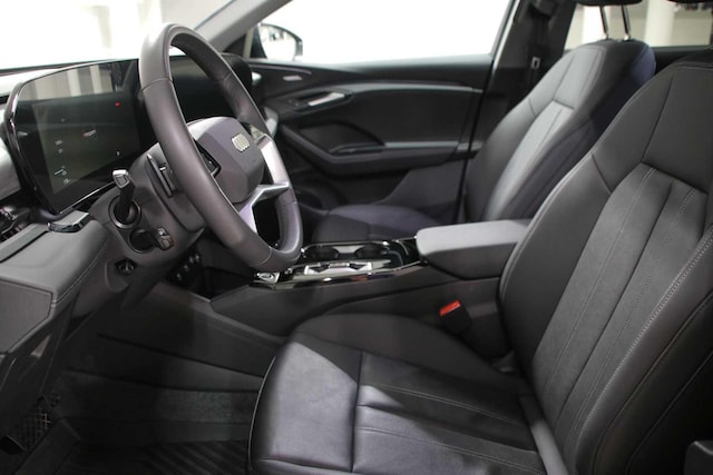 2025 Audi Q6 e-tron Premium Plus - Photo 8