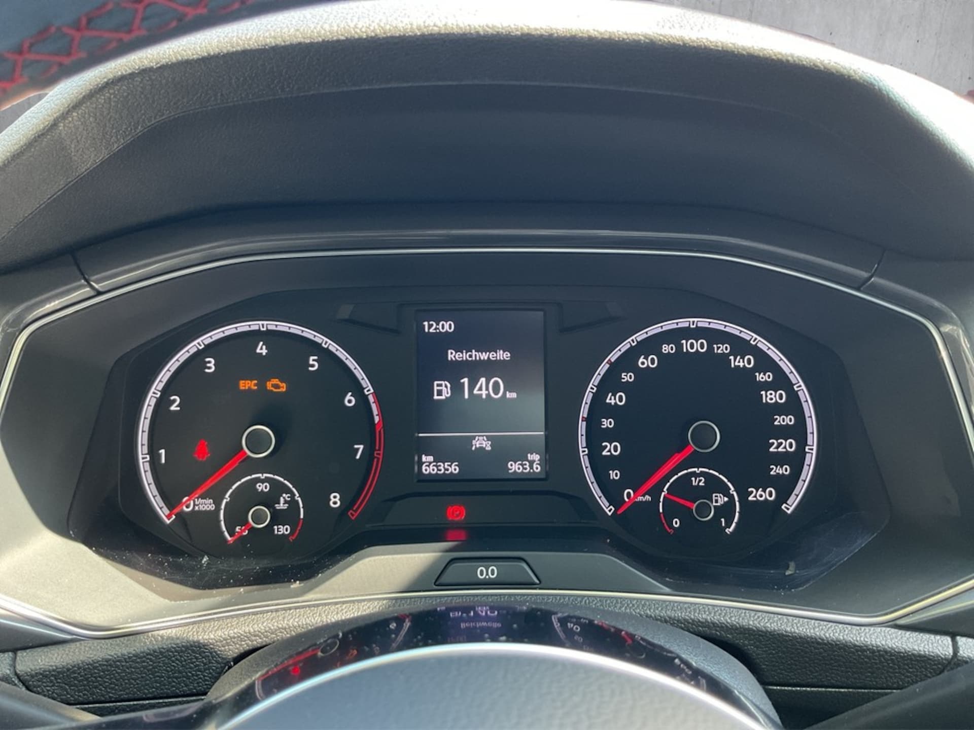 Volkswagen T-Roc Sport