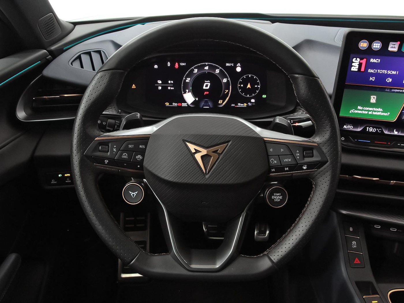 CUPRA Terramar 1.5 TSI e-Hybrid VZ DSG 200 kW (272 CV) — photo 19