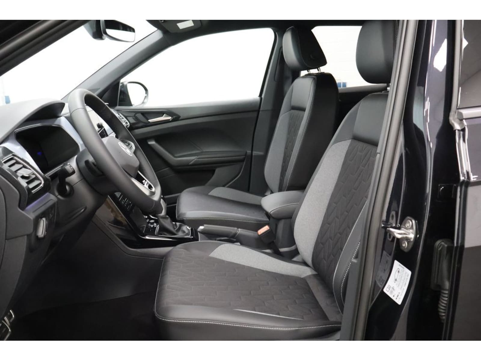 Volkswagen T-Cross – Bild 25