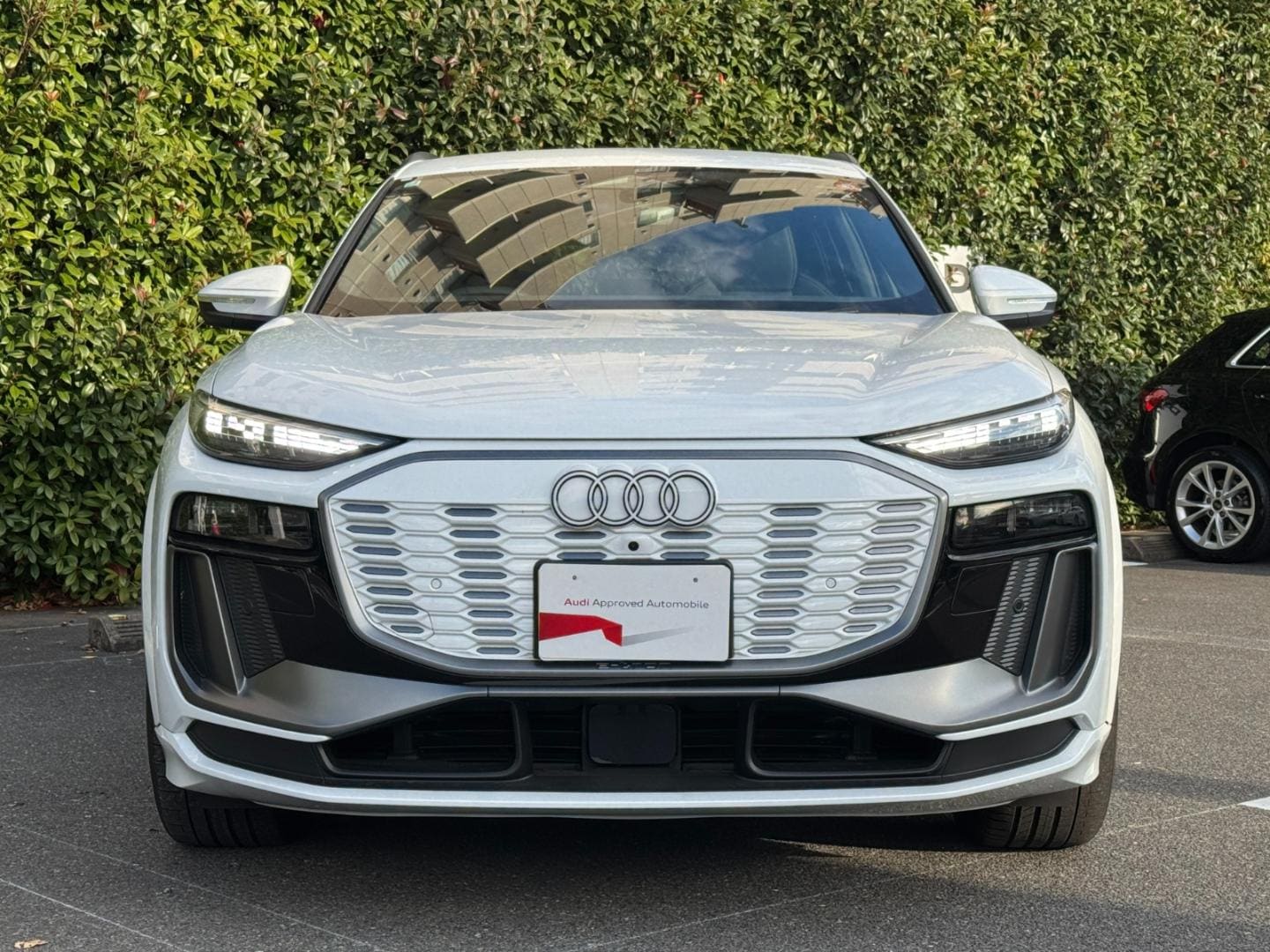 Audi Q6 SUV e-tron quattro advanced for more details contact your dealer