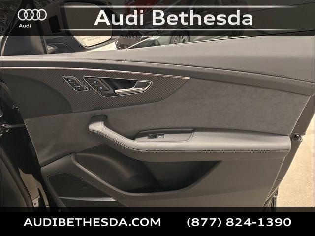 2026 Audi RS Q8 Base - Photo 26