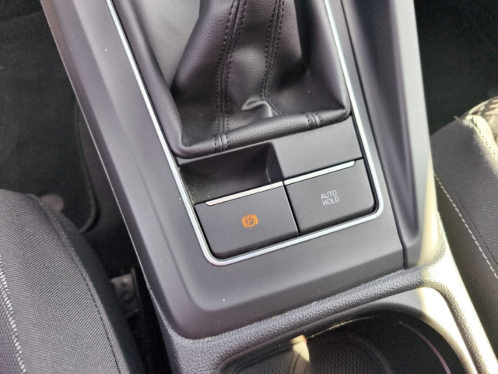Volkswagen Golf Active