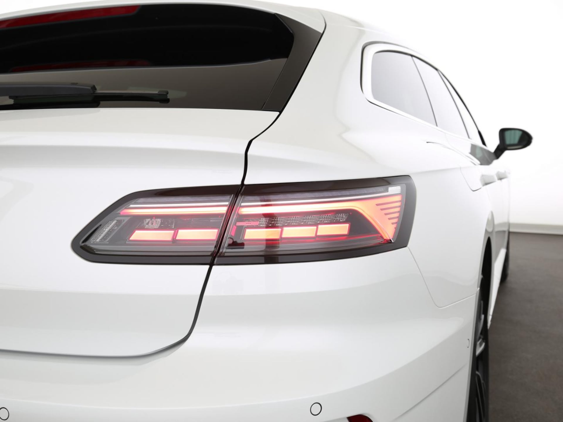 Volkswagen Arteon Shooting Brake R