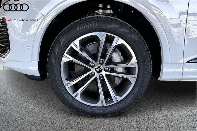 2026 Audi Q7 Premium - Photo 13