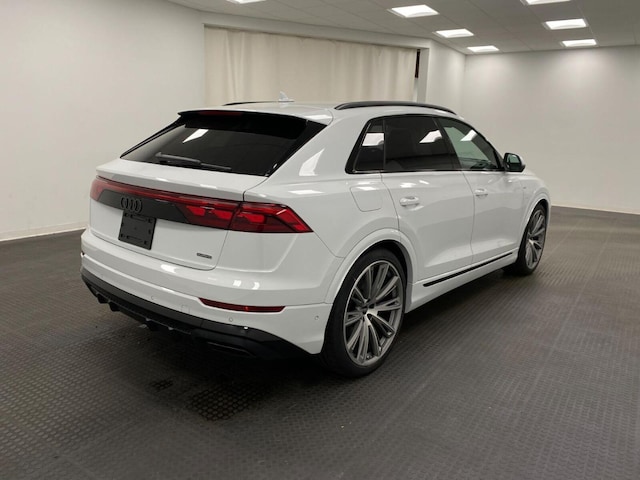 2026 Audi Q8