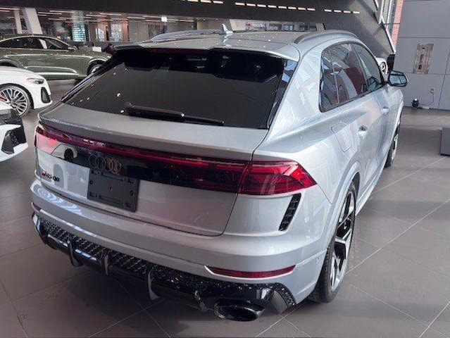 2026 Audi RS Q8 Base - Photo 6