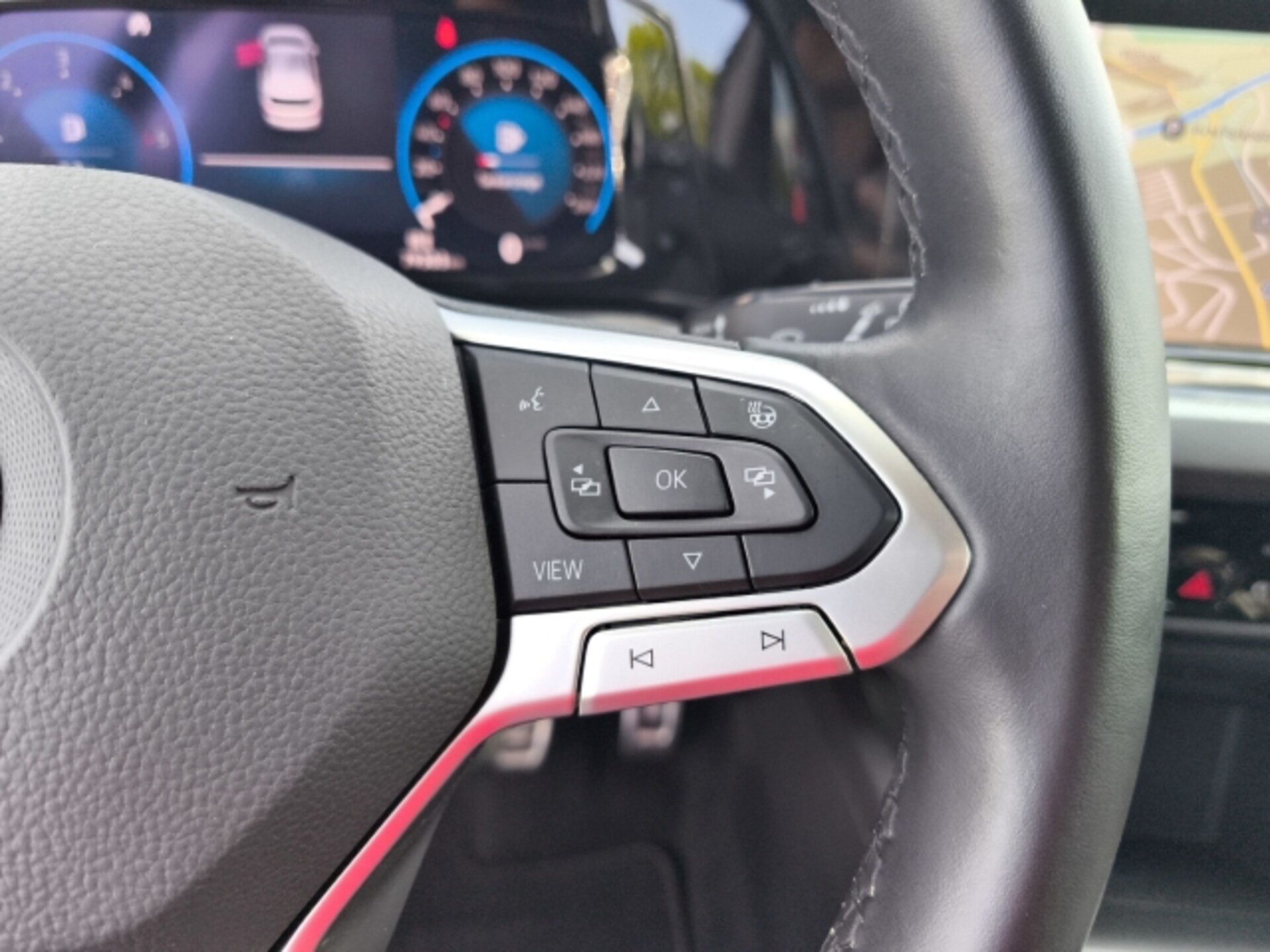 Volkswagen Golf Active