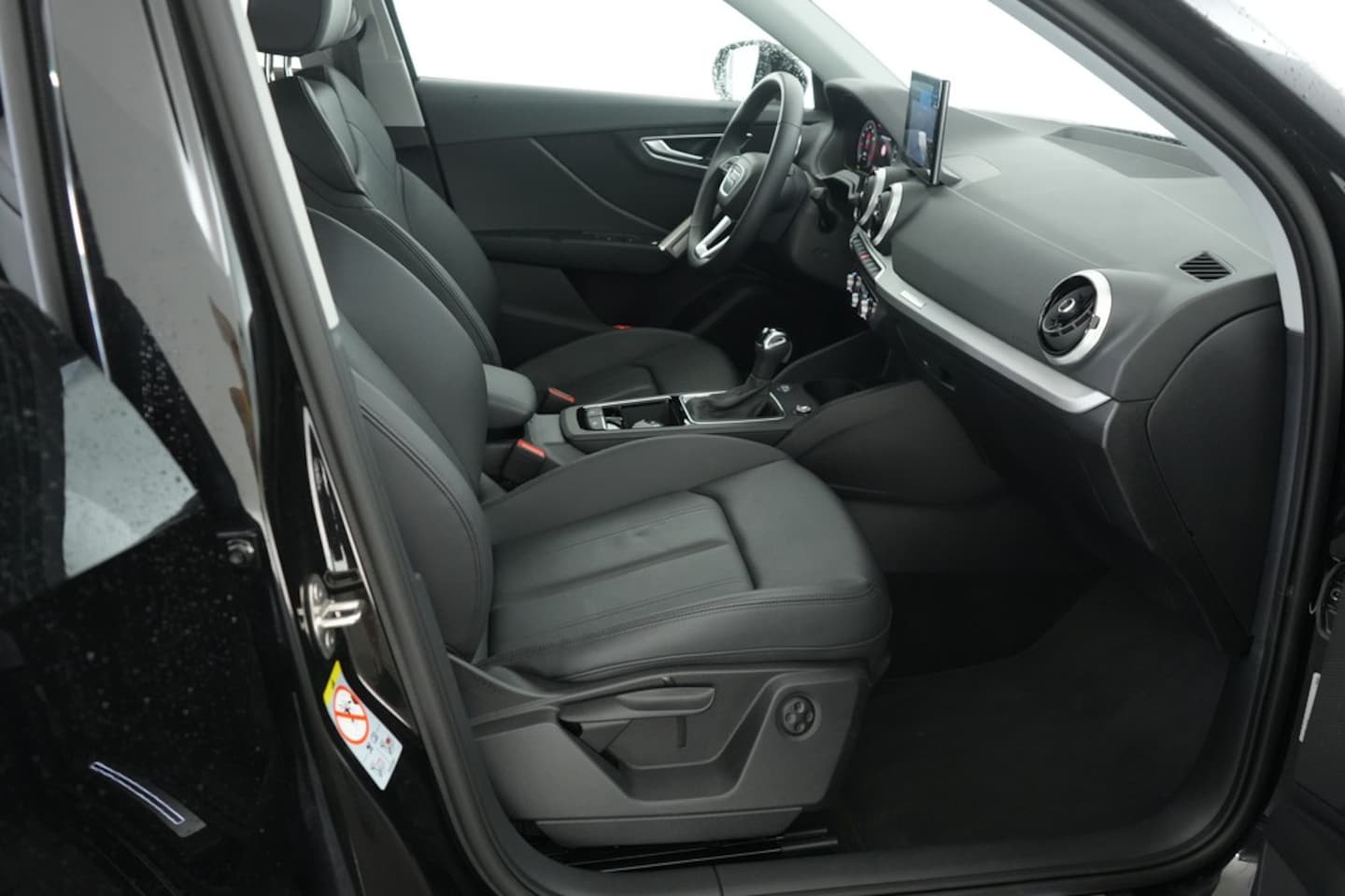Bild über Audi Q2 advanced 40 TFSI quattro S tronic - für weitere Informationen kontaktieren Sie den Audi Partner