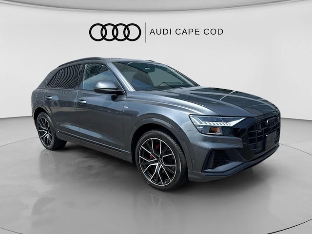 Photo of 2021 Audi Q8
