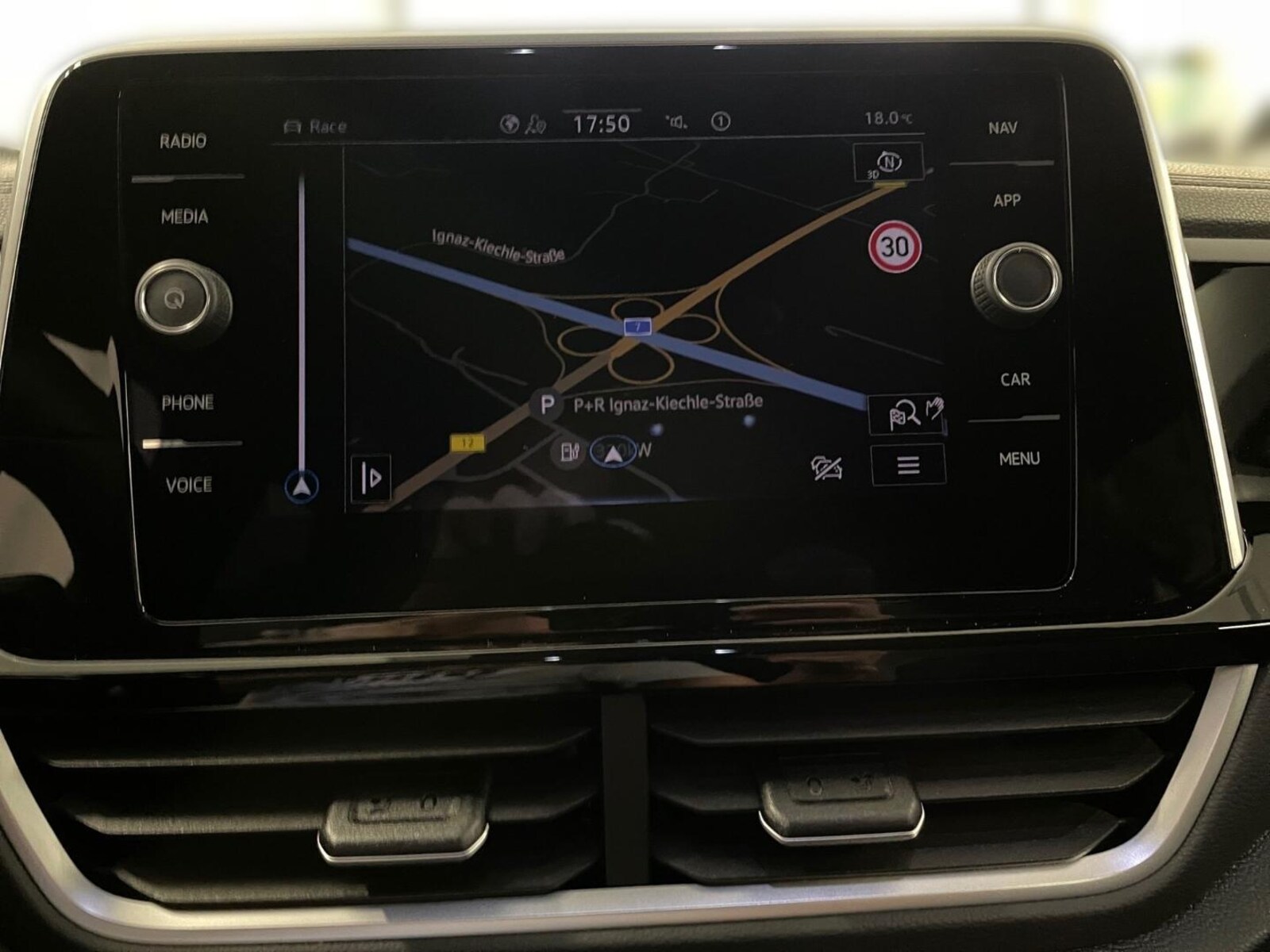 Volkswagen T-Roc – Bild 11