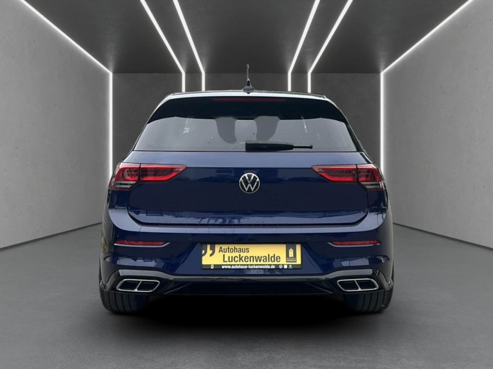 Volkswagen Golf R-Line