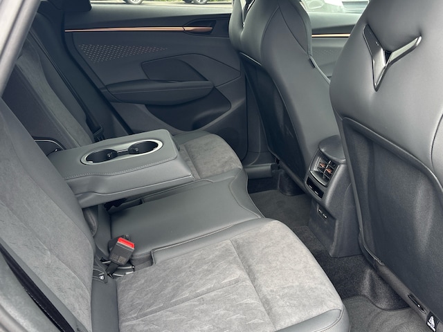 Bild des Autos 11