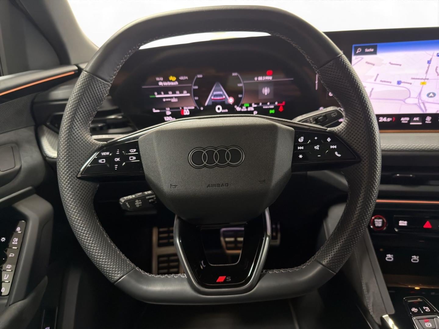 Bild über Audi Q5 SUV TFSI quattro 150 kW S tronic - für weitere Informationen kontaktieren Sie den Audi Partner