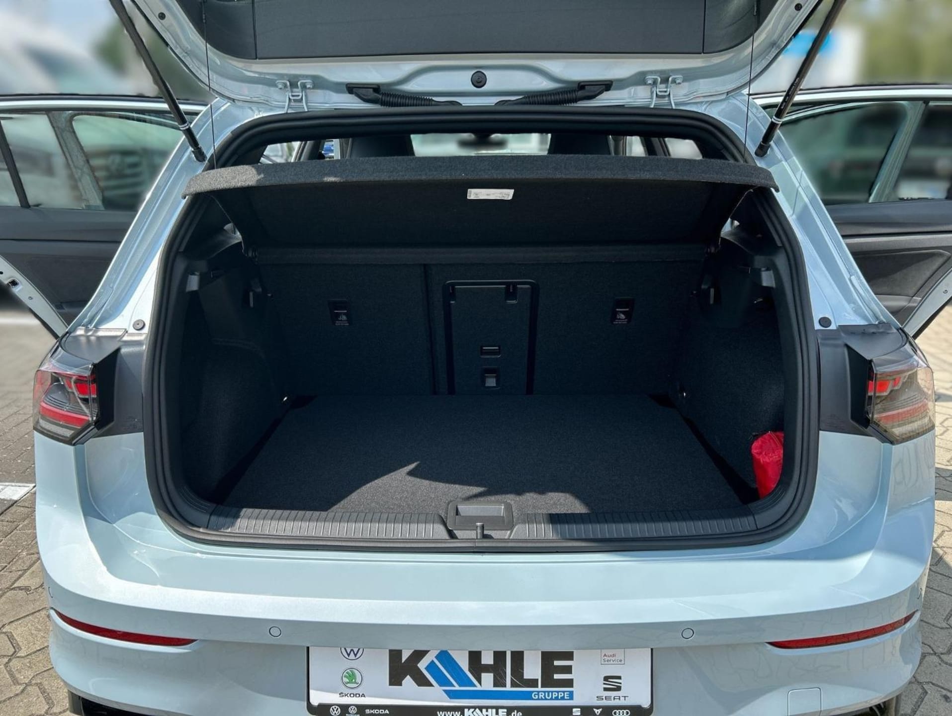 Volkswagen Golf R-Line