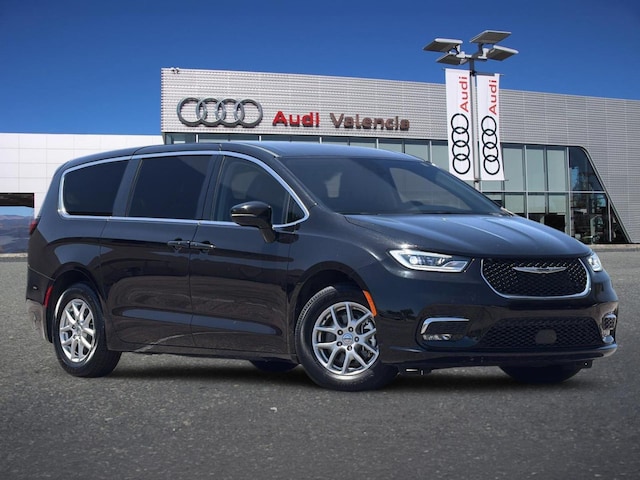2024 Chrysler Pacifica