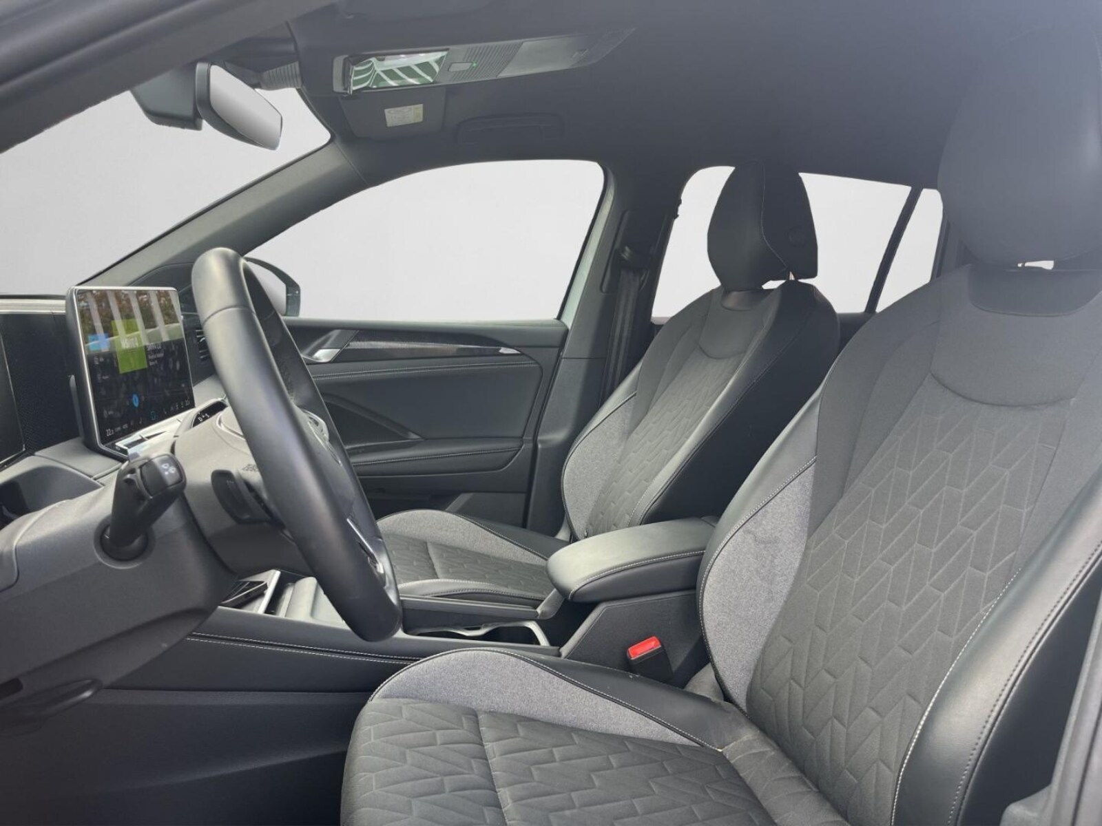 Volkswagen Tiguan – Bild 12