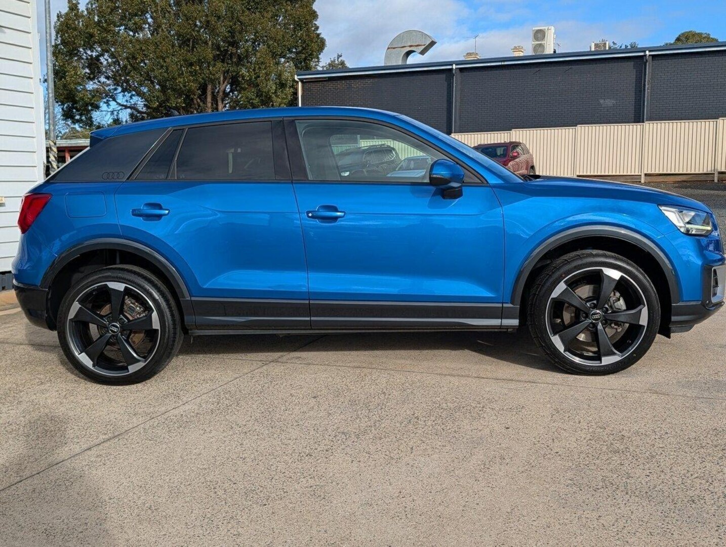 Image about Audi Q2 design 35 TFSI S tronic