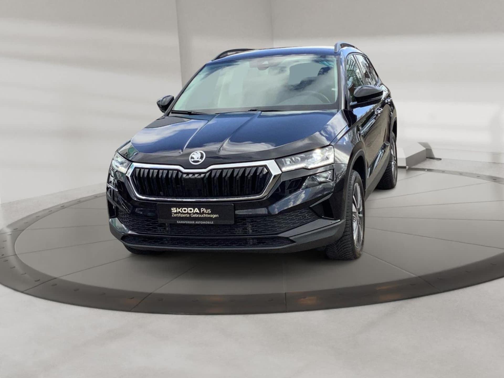 Skoda Karoq Tour