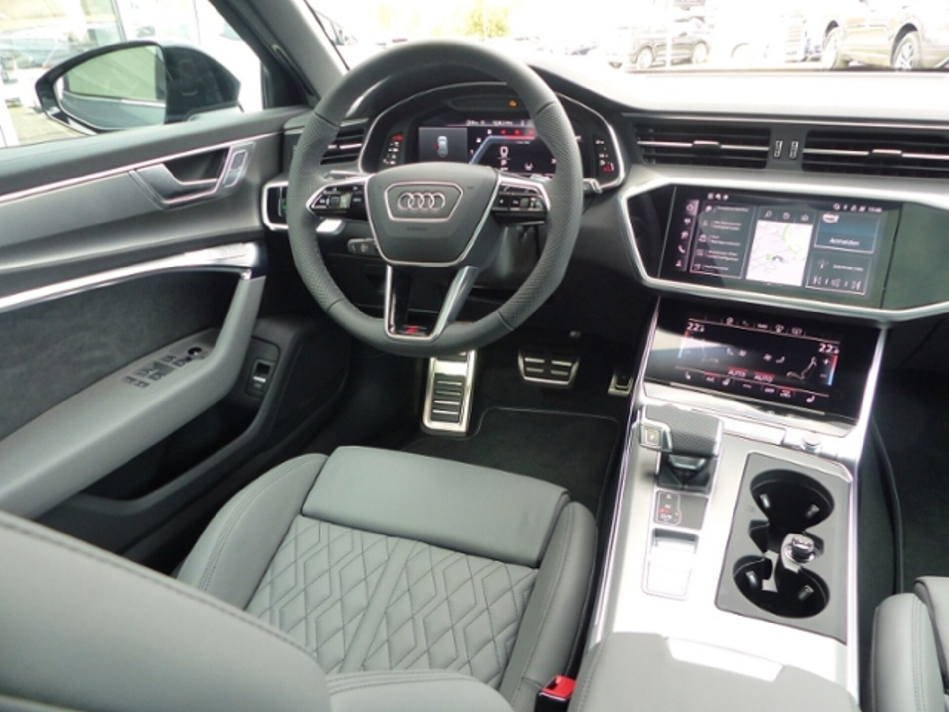 Audi S6 Avant