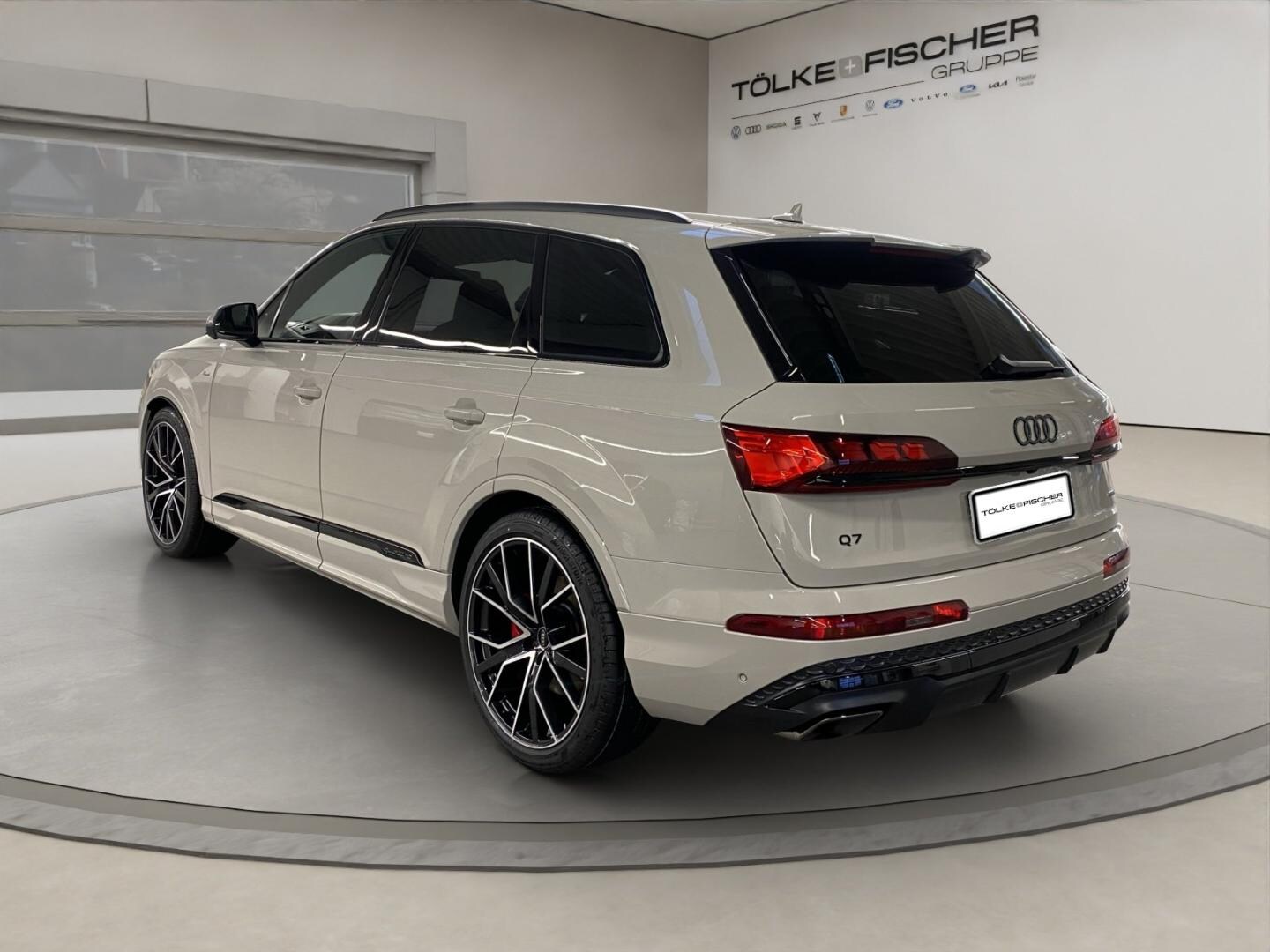 Bild über Audi Q7 SUV S line business TDI quattro 210 kW tiptronic - für weitere Informationen kontaktieren Sie den Audi Partner