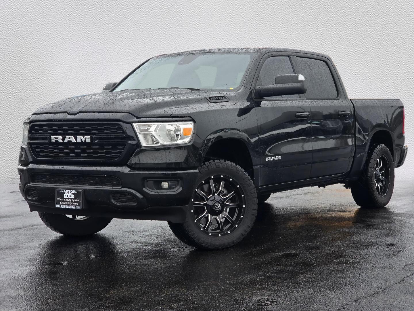 2024 RAM 1500 Big Horn/Lone Star 4x4 Crew Cab 5'7's photo