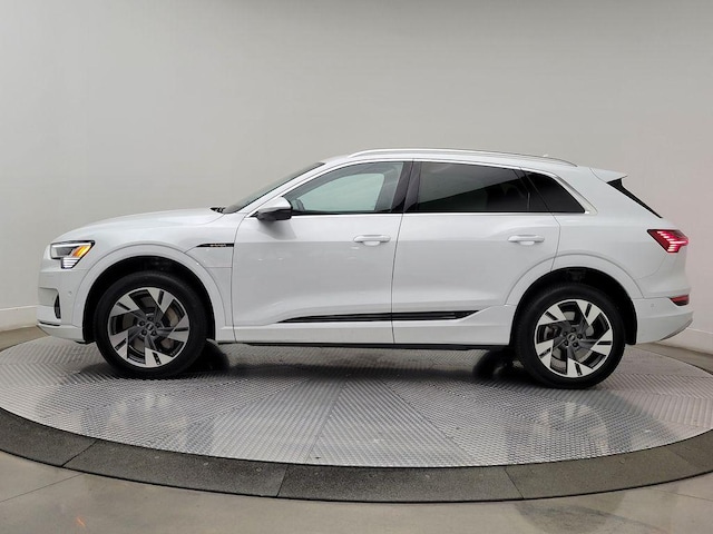 2023 Audi e-tron