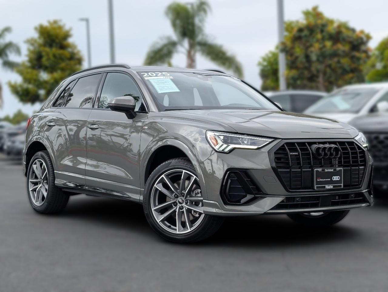 2025 Audi Q3 45 TFSI S Line Premium quattro's photo