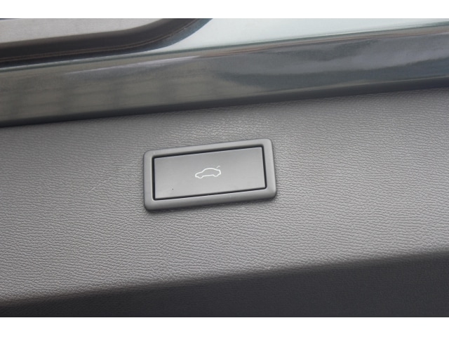 Bild des Autos 19