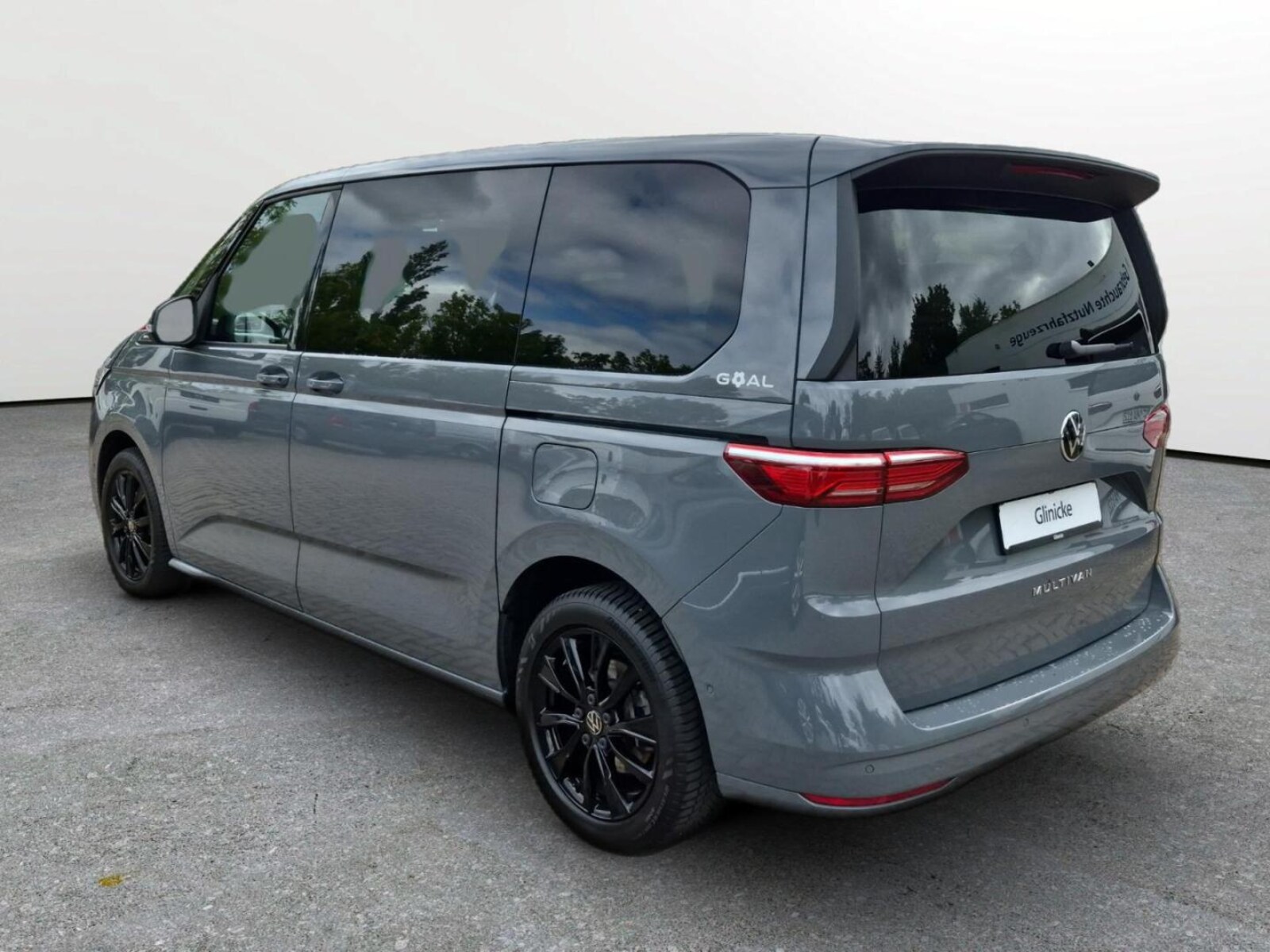 Volkswagen Multivan – Bild 2