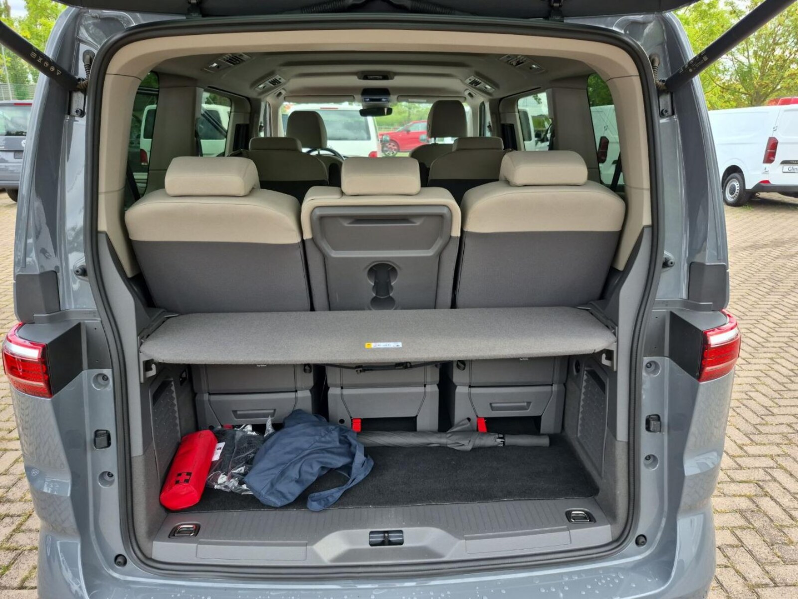 Volkswagen Multivan – Bild 12