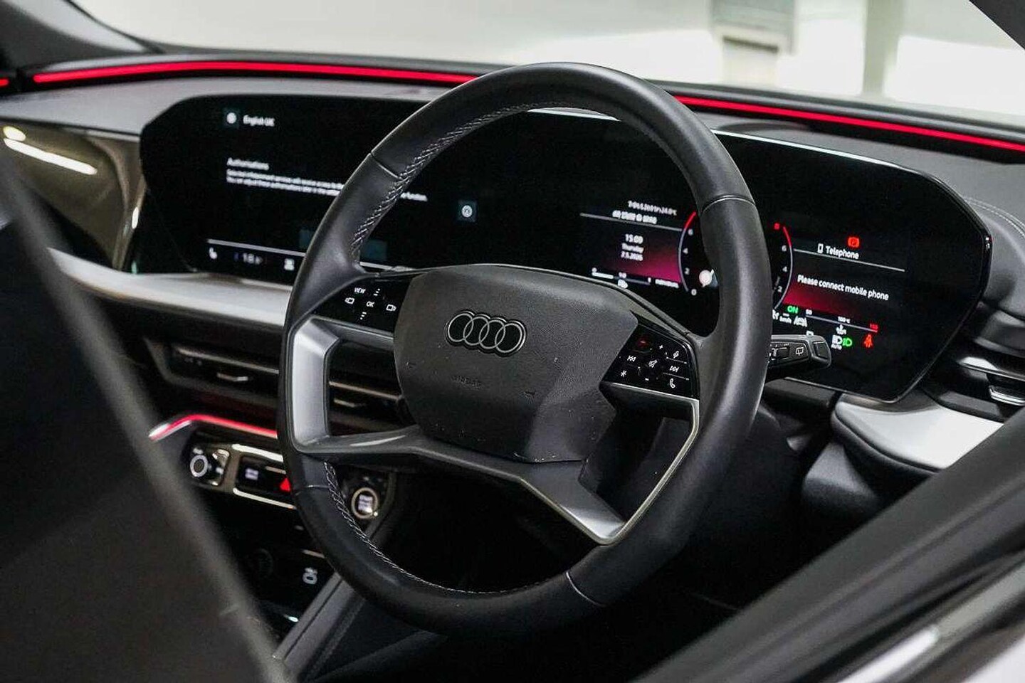 Image about Audi Q5 SUV TFSI 150 kW