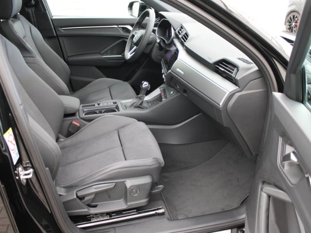 Image about Audi Q3 Sportback S line 40 TFSI quattro S tronic