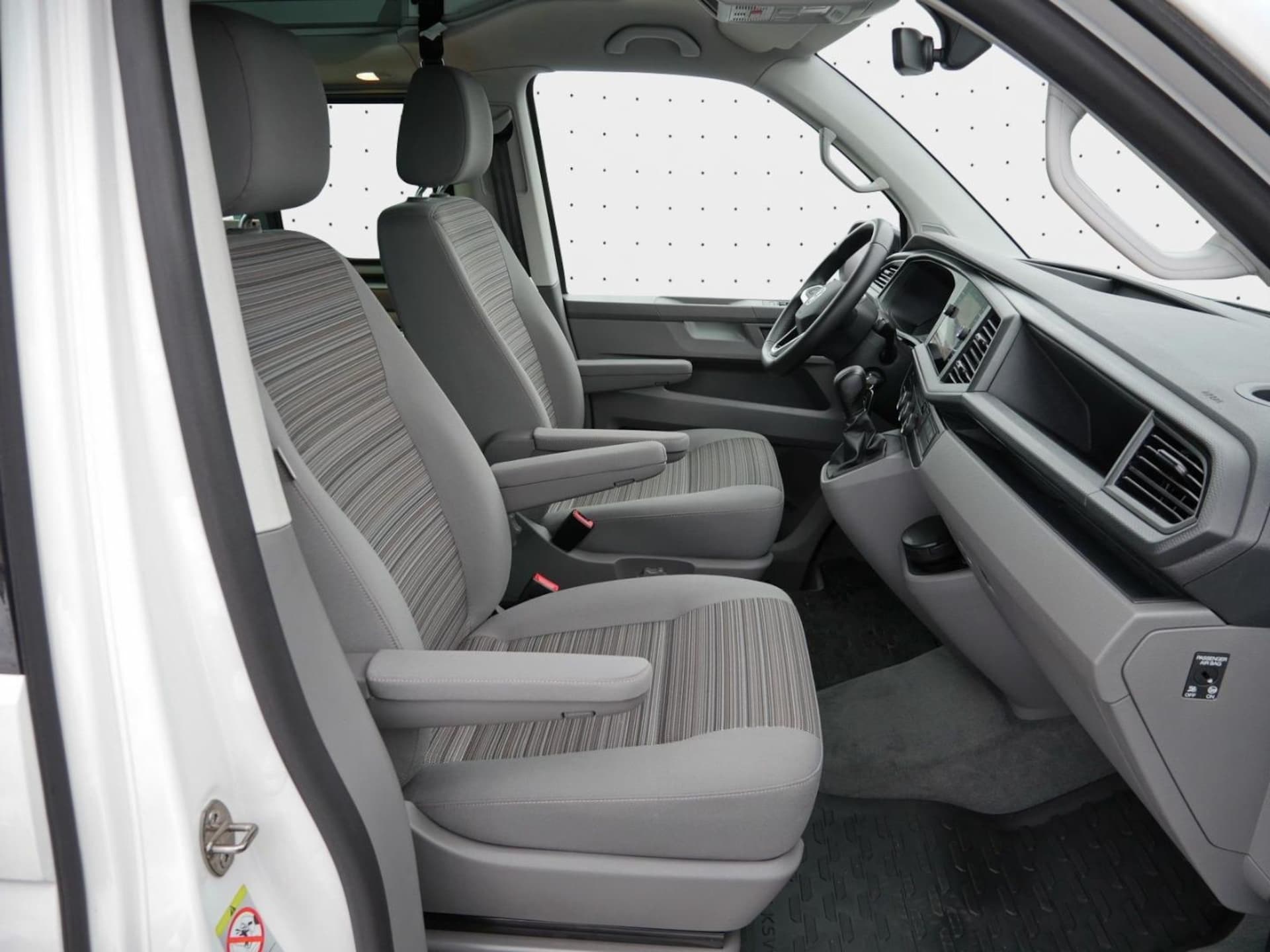 Volkswagen T6.1 California Beach