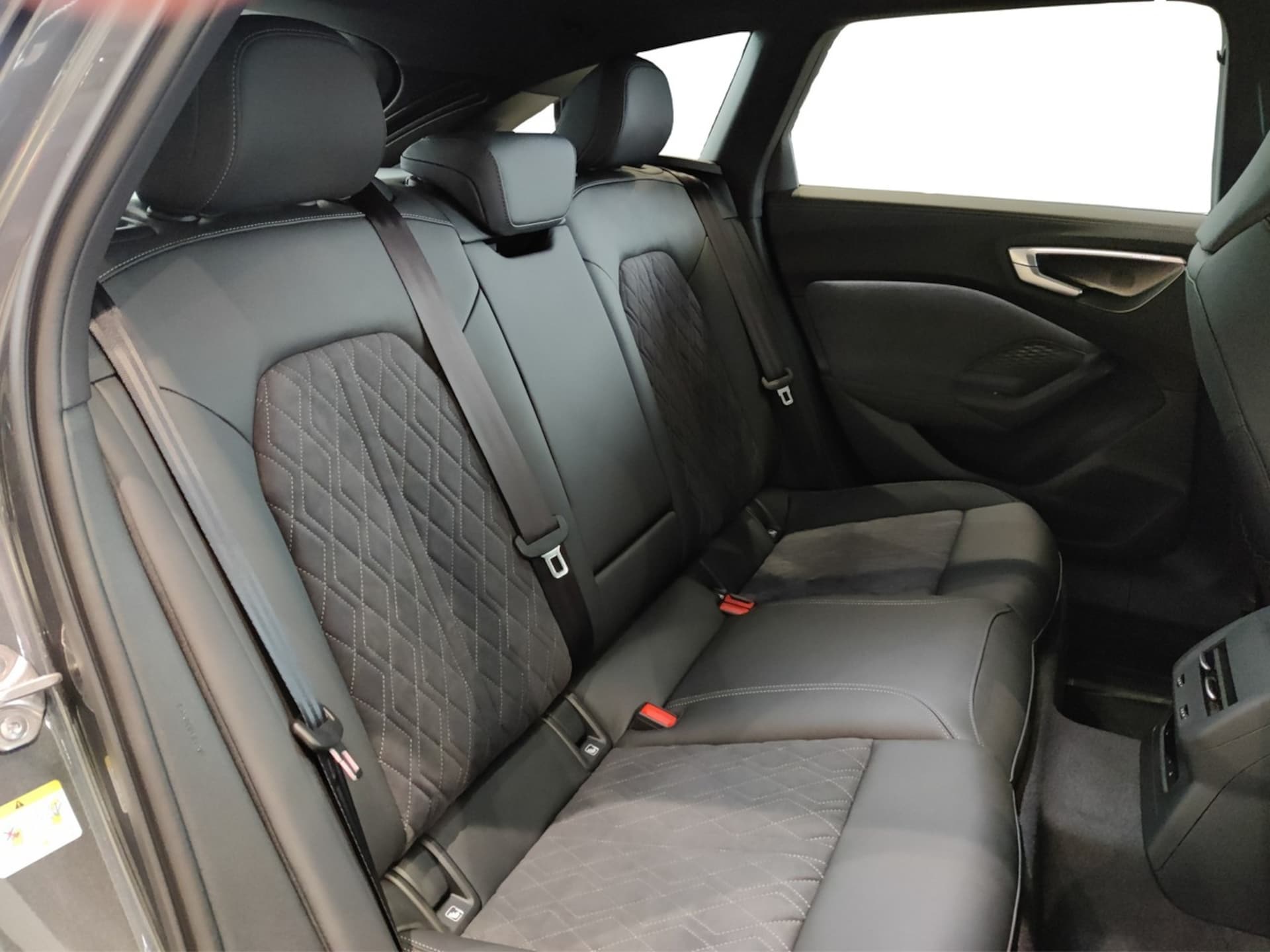 Audi A5 Avant e-hybrid