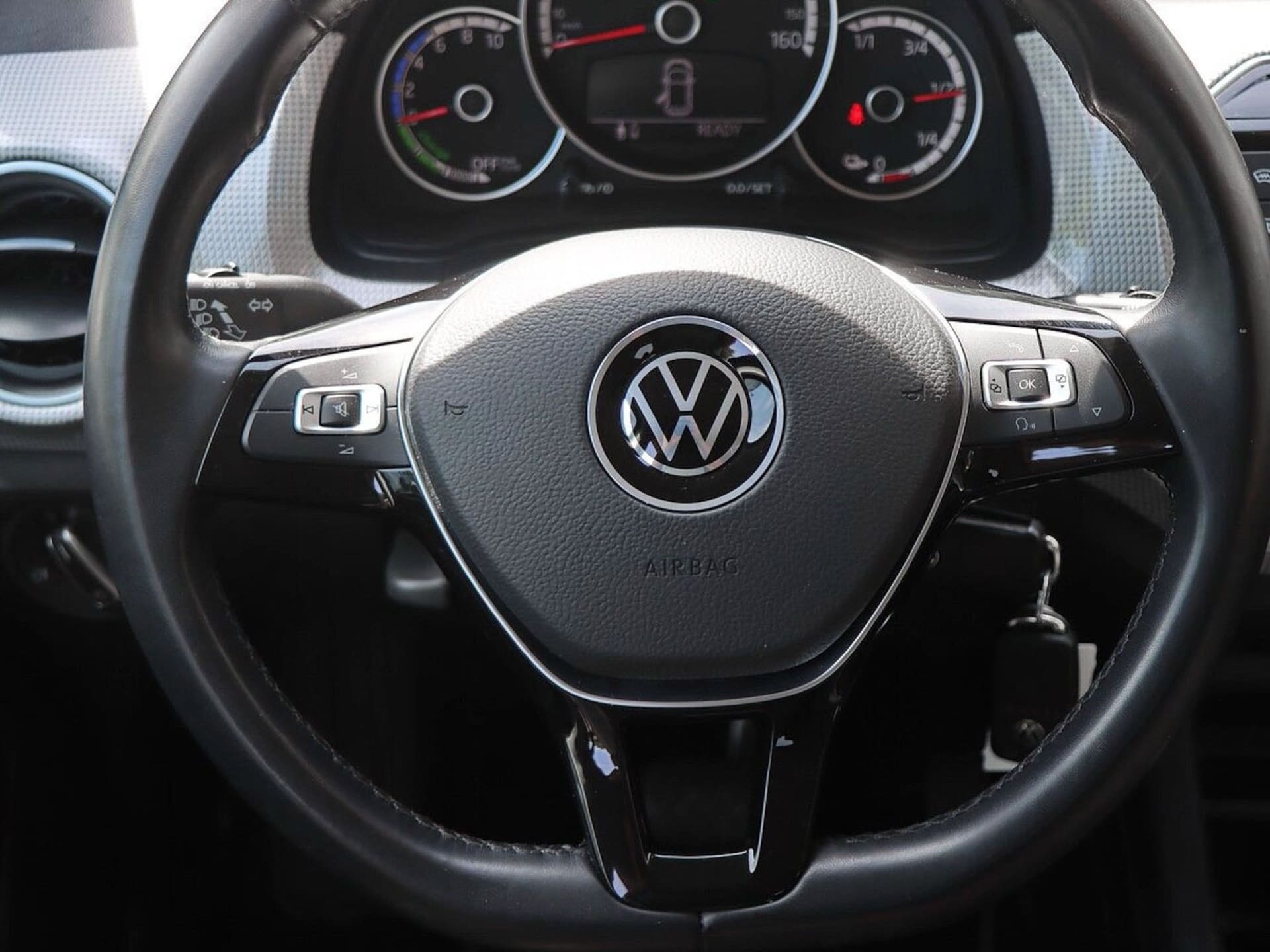 Volkswagen e-up! "Max"