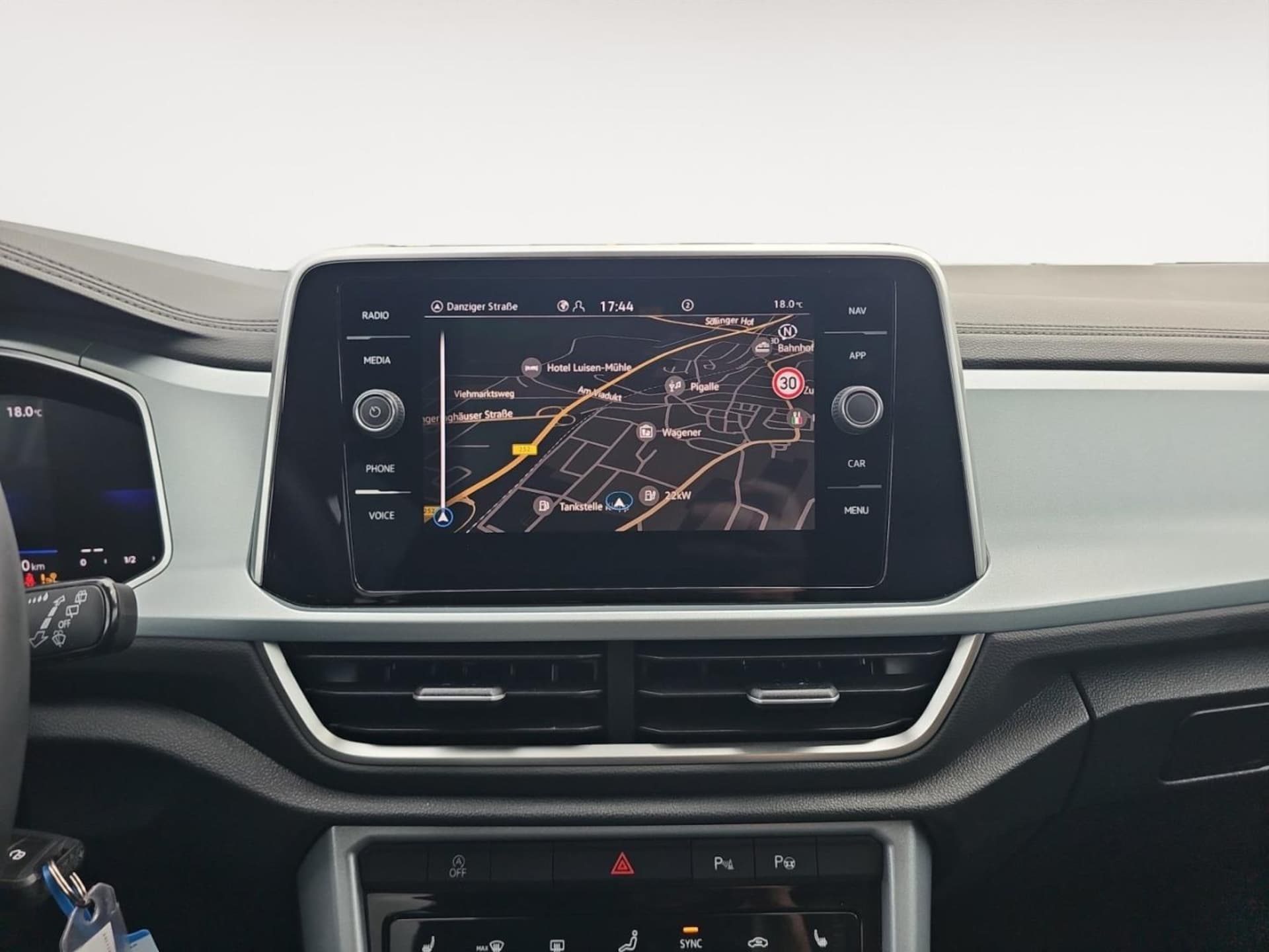 Volkswagen T-Roc Life