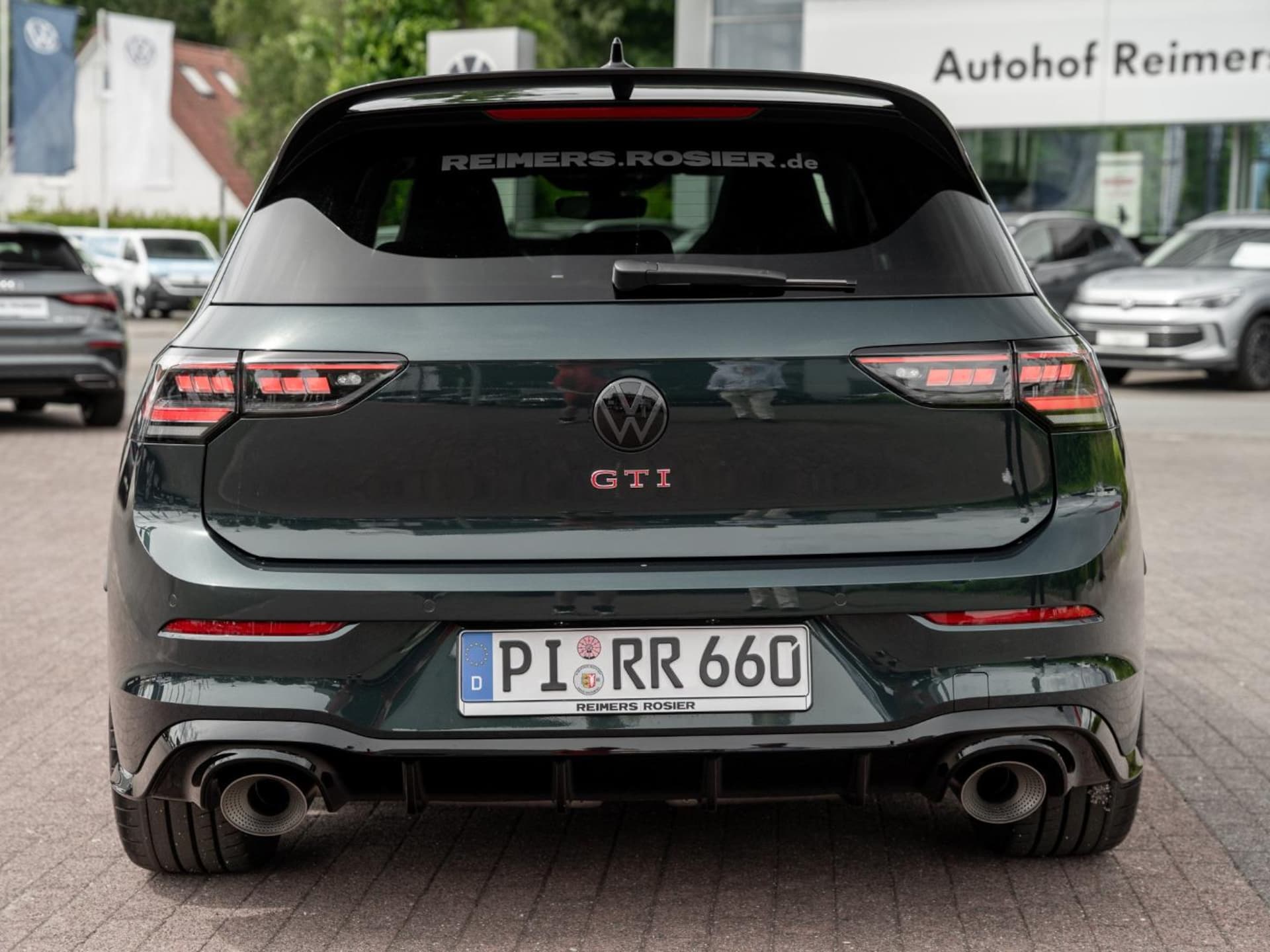 Volkswagen Golf GTI