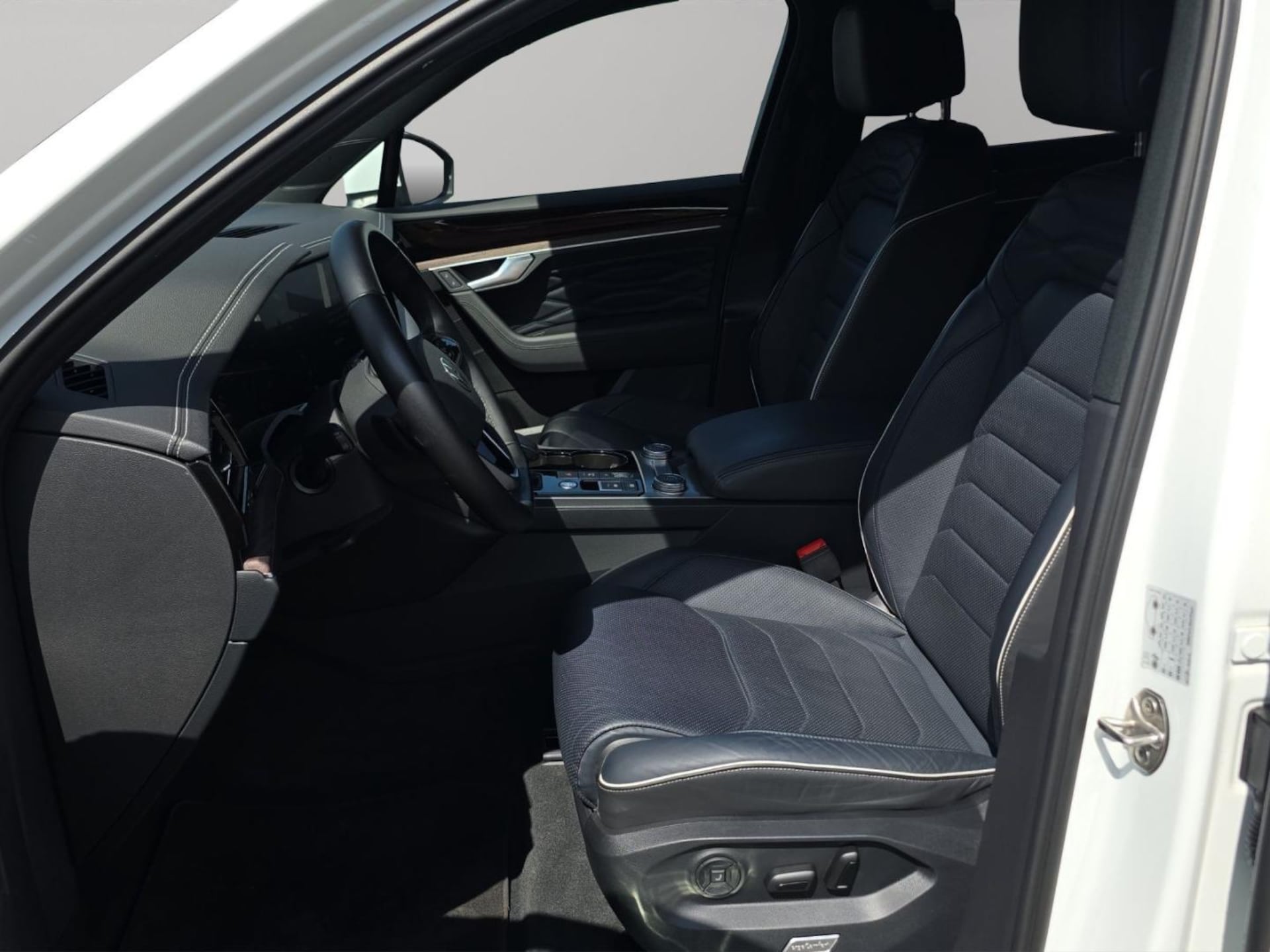 Volkswagen Touareg Atmosphere
