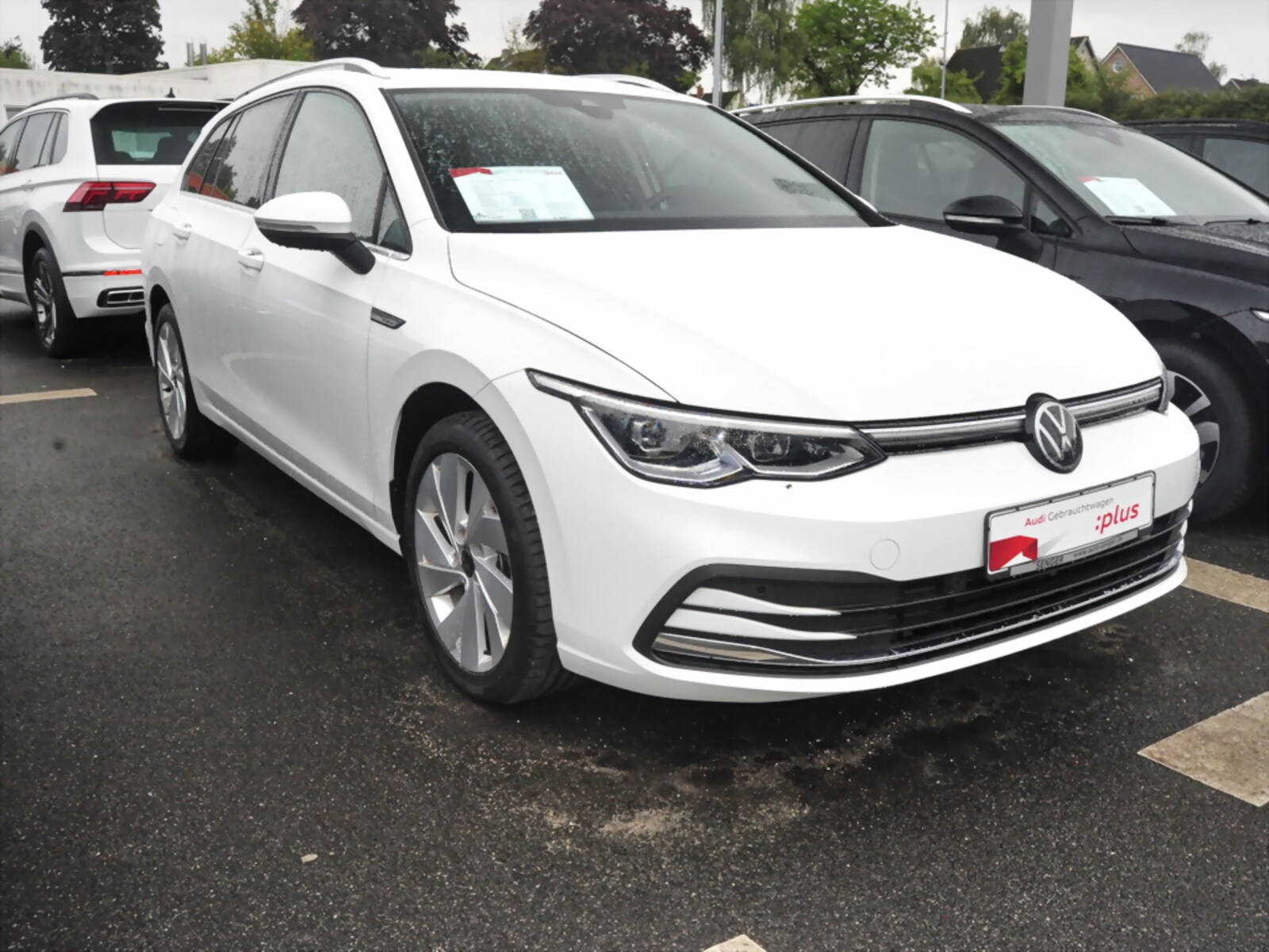 Volkswagen Golf Variant – Bild 3