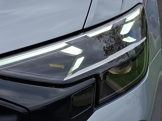2026 Audi Q8 Prestige - Photo 9