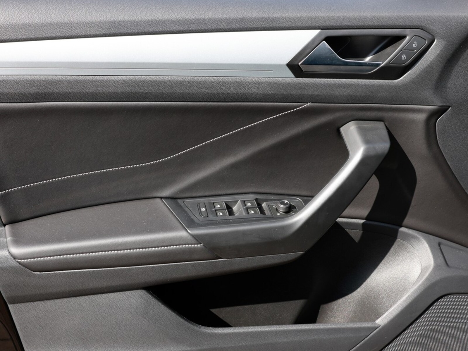 Volkswagen T-Roc – Bild 16