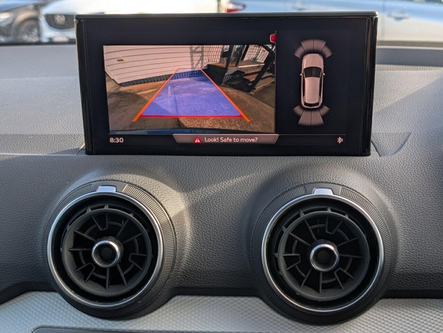 Image about Audi Q2 design 35 TFSI S tronic