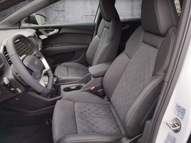 Image about Audi Q4 e-tron 55 e-tron quattro