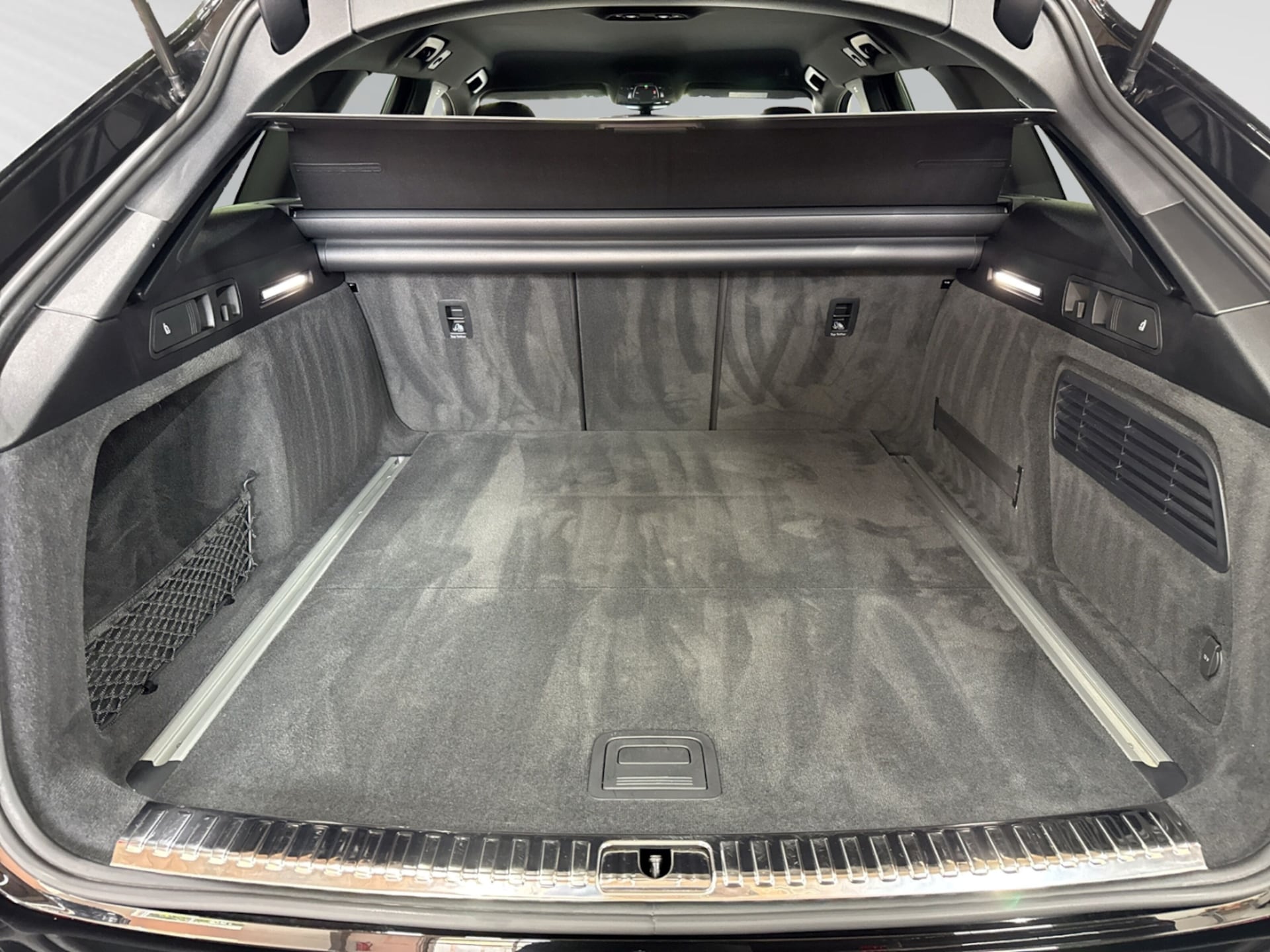 Audi S6 Avant