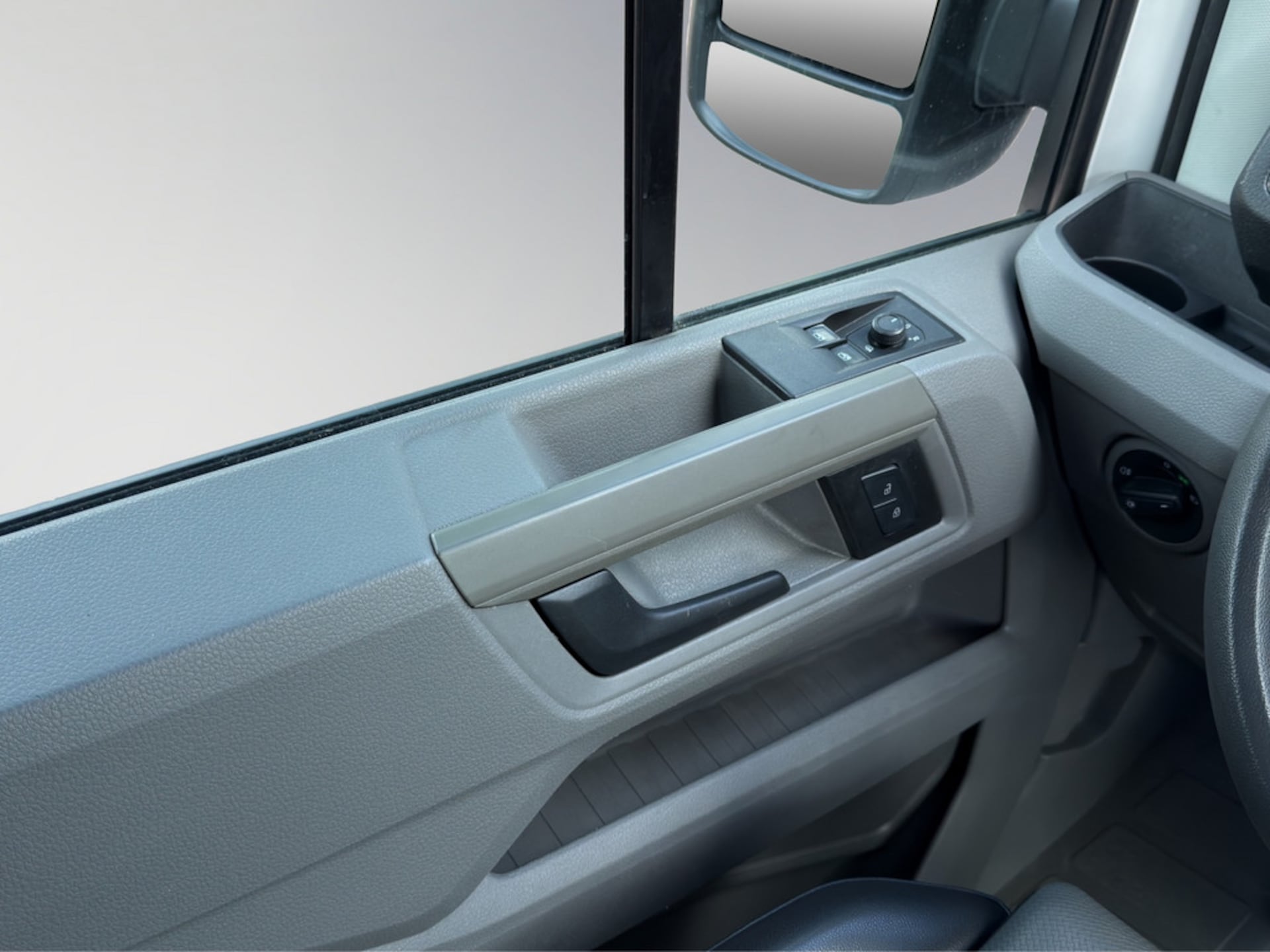 Volkswagen Crafter Kasten langer Radstand