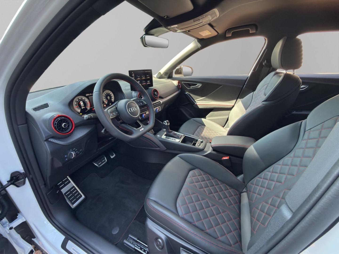 Bild über Audi Q2 S line 35 TFSI S tronic - für weitere Informationen kontaktieren Sie den Audi Partner