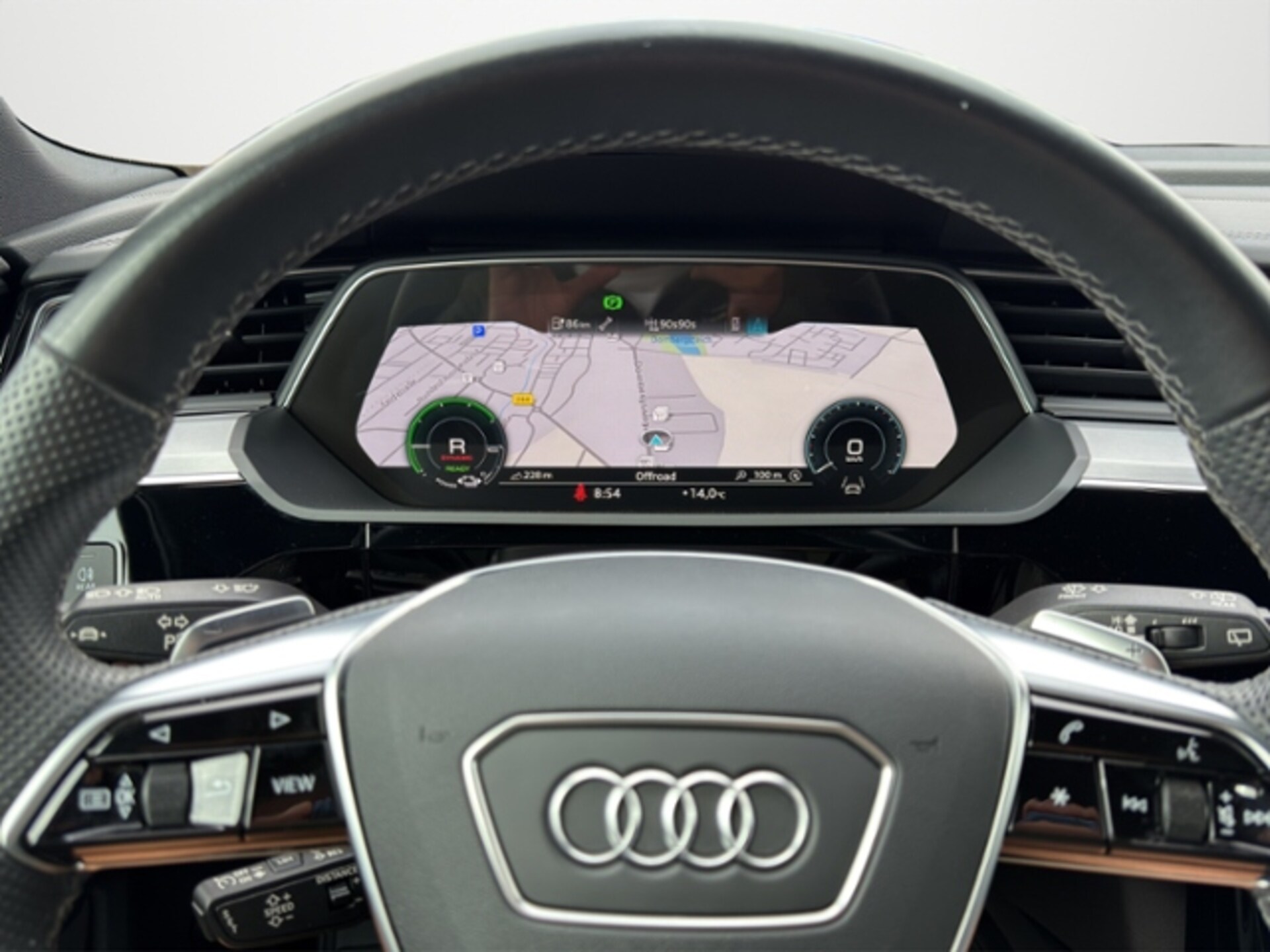 Audi e-tron S